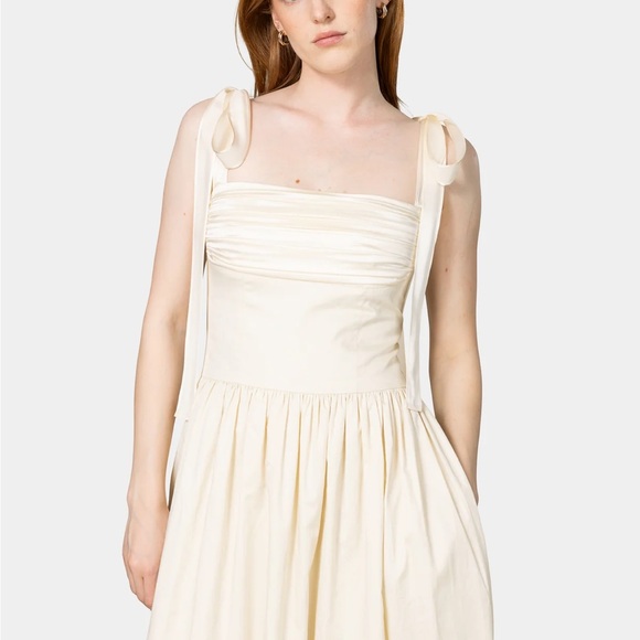 ELIN MAXI DRESS IVORY - Picture 7 of 8